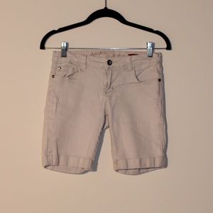White Shorts with Adjustable Waistband